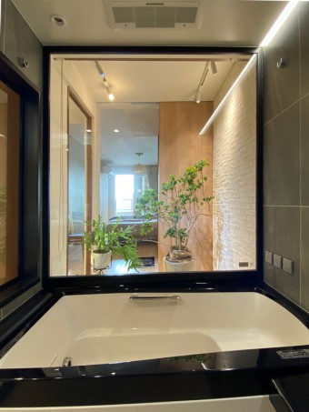 パティオ(中庭)で癒しのバスタイム 港区I様邸 パティオ(中庭)で癒しのバスタイム 港区I様邸